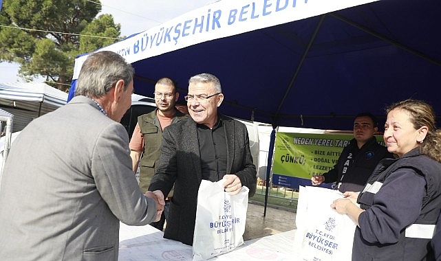 Başkan &Ccedil;er&ccedil;ioğlu, Ata Tohumlarından &Uuml;retilen Fideleri K&ouml;şk&rsquo;te Vatandaşlarla Buluşturdu