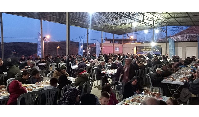 Başkan &Ccedil;er&ccedil;ioğlu Binlerce Vatandaşı Her G&uuml;n İftar Sofralarında Buluşturuyor