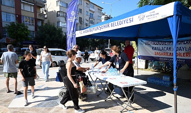 Başkan &Ccedil;er&ccedil;ioğlu &Uuml;niversite Adaylarının Yanında