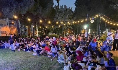 Başkan &Ccedil;er&ccedil;ioğlu Vatandaşları A&ccedil;ık Hava Sineması Etkinlikleri ile Buluşturmaya Devam Ediyor