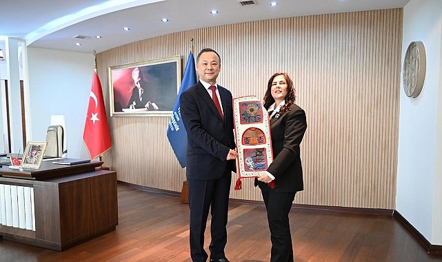 Başkan &Ccedil;er&ccedil;ioğlu&rsquo;na Kırgızistan Ankara B&uuml;y&uuml;kel&ccedil;isi Ruslan Kazakbaev&rsquo;den Ziyaret