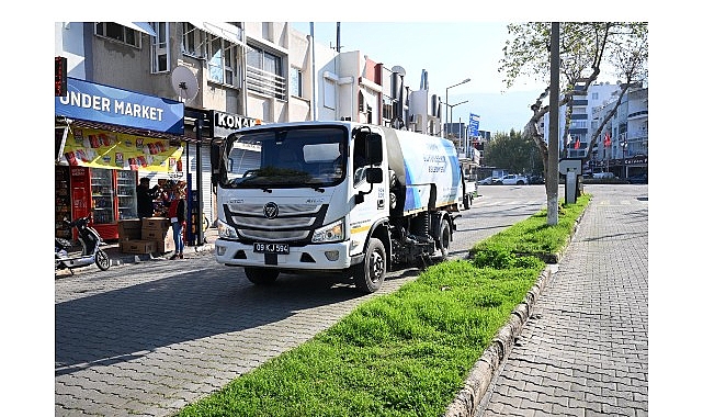 Başkan &Ccedil;er&ccedil;ioğlu'ndan Kuşadası'na Pırıl Pırıl Dokunuş