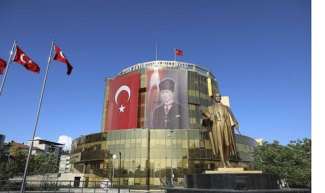 Başkan &Ccedil;er&ccedil;ioğlu&rsquo;nun M&uuml;jdesiyle Orta Mahalle&rsquo;de Kentsel D&ouml;n&uuml;ş&uuml;m&uuml;n 1. Etabı Başlıyor