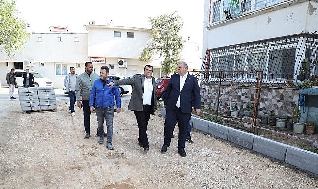 Başkan &Ccedil;i&ccedil;ek Sahada; &Ccedil;alışmalar Dolu Dizgin S&uuml;r&uuml;yor