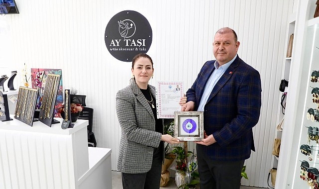 Başkan &Ccedil;i&ccedil;ek&rsquo;ten En Anlamlı Ziyaret