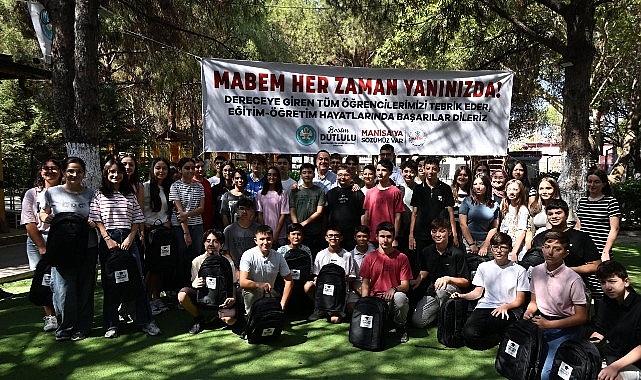 Başkan Dutlulu LGS&rsquo;de Başarılı Olan &Ouml;ğrencilerle Kahvaltıda Buluştu