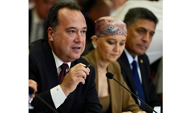 Başkan Dutlulu Şehzadeler&rsquo;de Muhtarlarla Bir Araya Geldi
