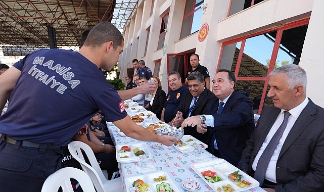 Başkan Dutlulu&rsquo;dan İtfaiyecilere Anlamlı Ziyaret