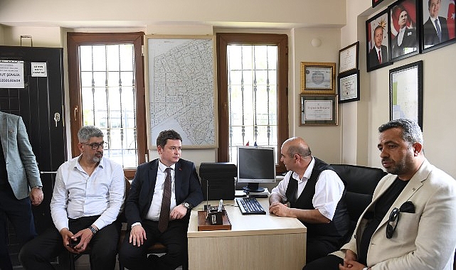 Başkan Erkan Aydın G&uuml;neştepe sakinleriyle bir araya geldi