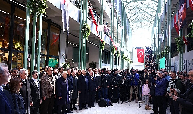 Başkan G&uuml;ner, 'Esat H&acirc;l' a&ccedil;ılışına katıldı