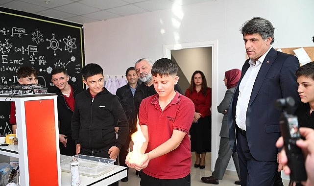 Başkan Kocaman, Gen&ccedil; Akademi&rsquo;de Gen&ccedil;lerle Buluştu