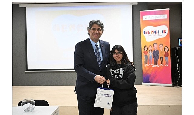 Başkan Kocaman &ldquo;Kartepe&rsquo;nin Geleceğini Gen&ccedil;lerle İnşa Ediyoruz&rdquo;