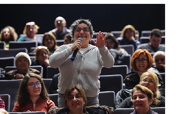 Başkan K&ouml;ymen, Maltepeli kadınların yazıp y&ouml;nettikleri kısa film ve belgeseli izledi