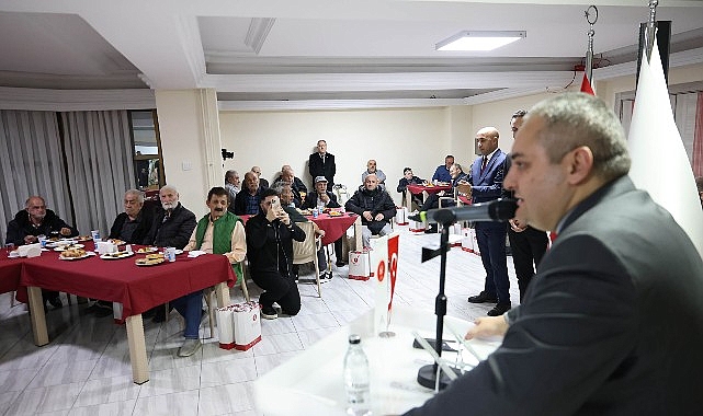 Başkan Mesut &Ouml;zarslan ve Eşi Filiz &Ouml;zarslan, Konukevi Sakinleriyle İftar Sofrasında Buluştu