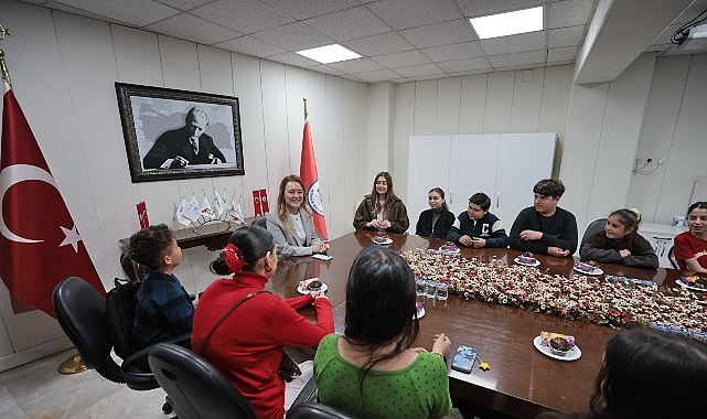 Başkan Mutlu: Bir kentte &ccedil;ocuklar mutlu değilse kimse mutlu olamaz