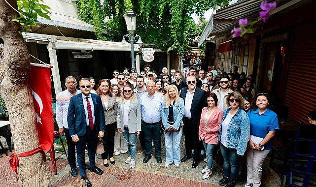 Başkan Mutlu Kosovalı &ouml;ğrencilerle bir araya geldi