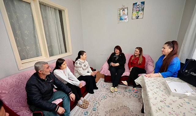 Başkan Mutlu yeni yıl &ouml;ncesi komşularıyla buluştu
