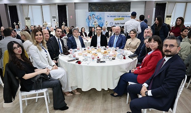 Başkan Pehlivan'dan &ouml;ğretmen ve sağlık &ccedil;alışanlarına vefa