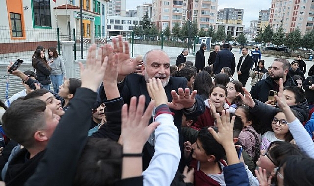 Başkan Sandık&ccedil;ı'ya Sevgi Seli: &Ouml;ğrencilerin İftar Sevincine Ortak Oldu&nbsp;