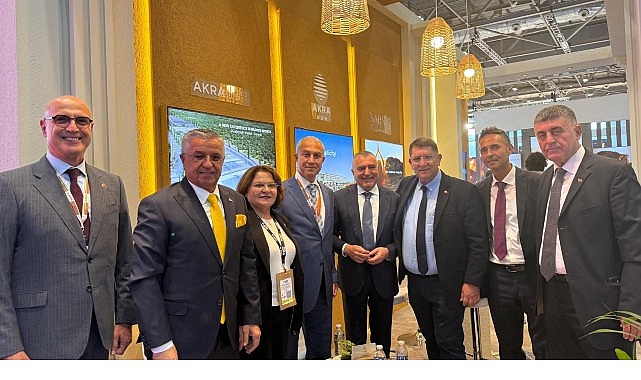Başkan Topaloğlu, Londra Uluslararası Turizm Fuarı&rsquo;nda