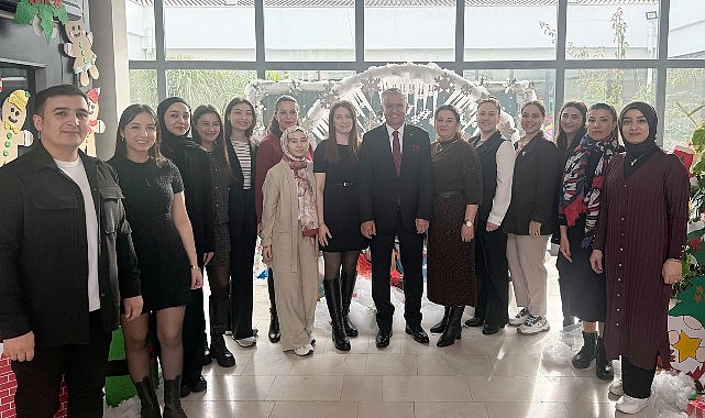 Başkan Topaloğlu&rsquo;ndan kreşe yeni yıl ziyareti