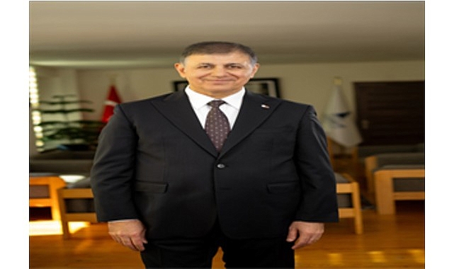 Başkan Tugay afetlere diren&ccedil;li kentler i&ccedil;in Ankara&rsquo;ya gidecek