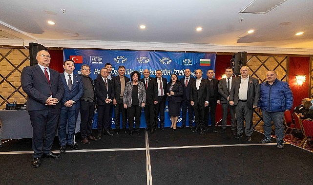 Başkan Tugay, Bulgaristan g&ouml;&ccedil;menleriyle iftarda birlik mesajı verdi