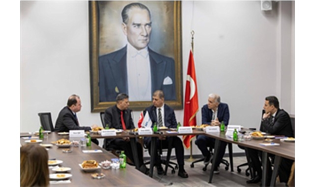 Başkan Tugay: İzmir&rsquo;in potansiyeli &ccedil;ok b&uuml;y&uuml;k
