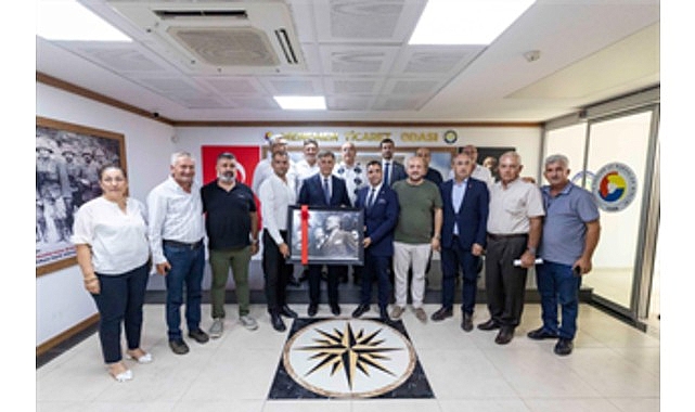 Başkan Tugay, Menemen&rsquo;de oda başkanları ile g&ouml;r&uuml;şt&uuml;