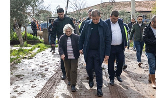 Başkan Tugay&rsquo;dan Seferihisar&rsquo;da yağıştan etkilenenlere yerinde destek