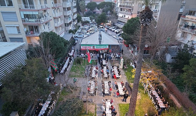 Başkan &Uuml;nsal taraftarlarla iftarda buluştu