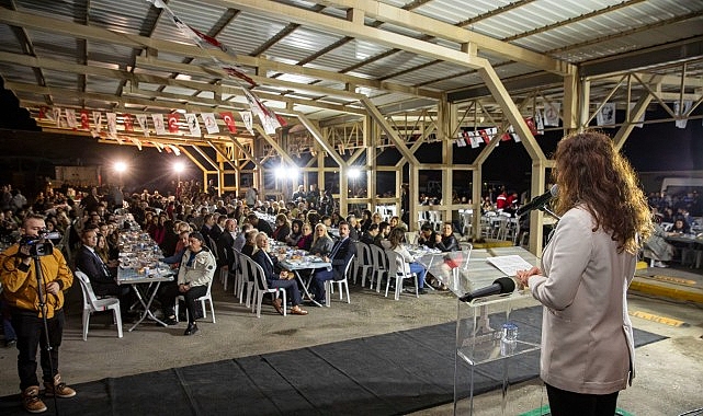Başkan &Uuml;nsal ve belediye &ccedil;alışanları iftar sofrasında buluştu