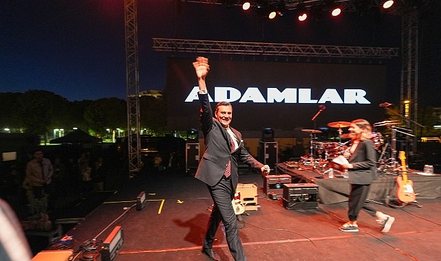 Başkan Zeyrek &Ccedil;ağlak Festivali Coşkusuna Ortak Oldu