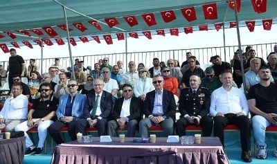 Başpehlivan Feyzullah Akt&uuml;rk oldu