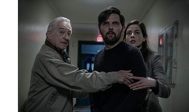 Başrollerinde Robert De Niro, Michelle Monaghan ve Adam Scott&rsquo;ı buluşturan Fısıltı Adam, 28 Ağustos&rsquo;ta Netflix&rsquo;te.