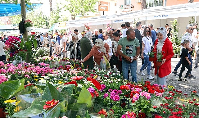 Bayındır 26. Uluslararası &Ccedil;i&ccedil;ek Festivali Başlıyor