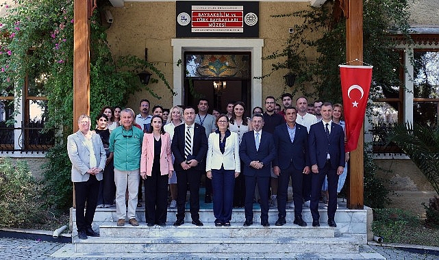 BayrakBilim ve T&uuml;rk Bayrakları M&uuml;zesi 5. Yılında Tarihle Buluşturdu