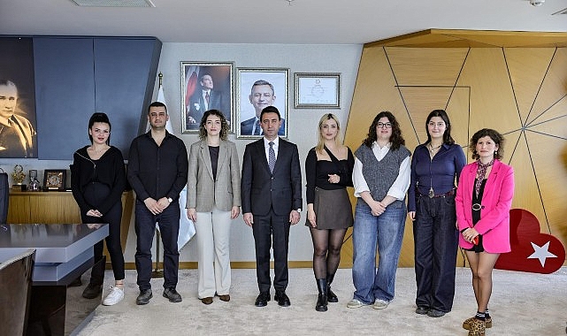 Bayraklı Belediyesi ve Pi Gen&ccedil;lik Derneği'nden Stratejik İş Birliği Protokol&uuml;
