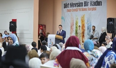 Bayraklı&rsquo;nın &Uuml;reten Kadınları Eserlerini Sergiledi