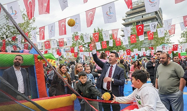 Bayraklı&rsquo;da 23 Nisan, Bir Hafta Boyunca Spor, K&uuml;lt&uuml;r ve Etkinliklerle Yaşandı