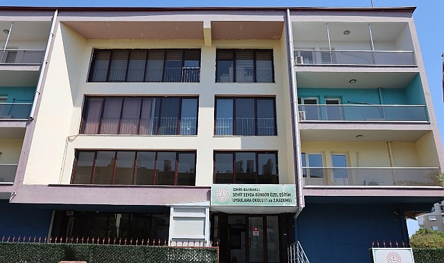 Bayraklı&rsquo;da okullar yeni sezona hazır