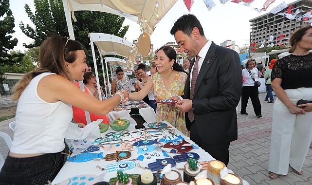 Bayraklı&rsquo;nın &uuml;reten kadınlarına &ouml;zel sergi