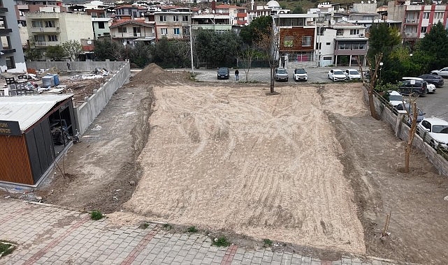Bayraklı'ya 6 Bin 652 metrekarelik yeni yeşil alan