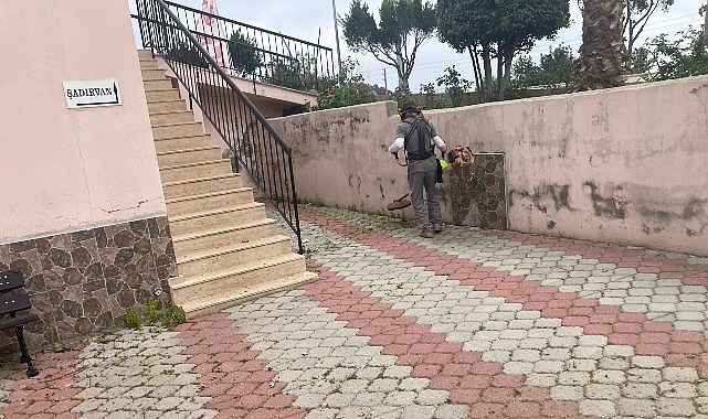 Bayram &ouml;ncesi camilerde temizlik &ccedil;alışmaları