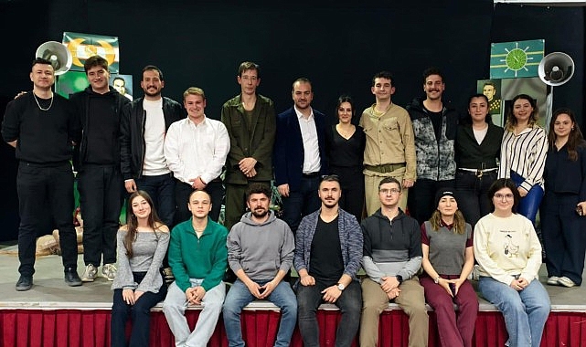 BBKT&rsquo;den D&uuml;nya Tiyatro G&uuml;n&uuml;&rsquo;ne &Ouml;zel Sahne Ş&ouml;leni