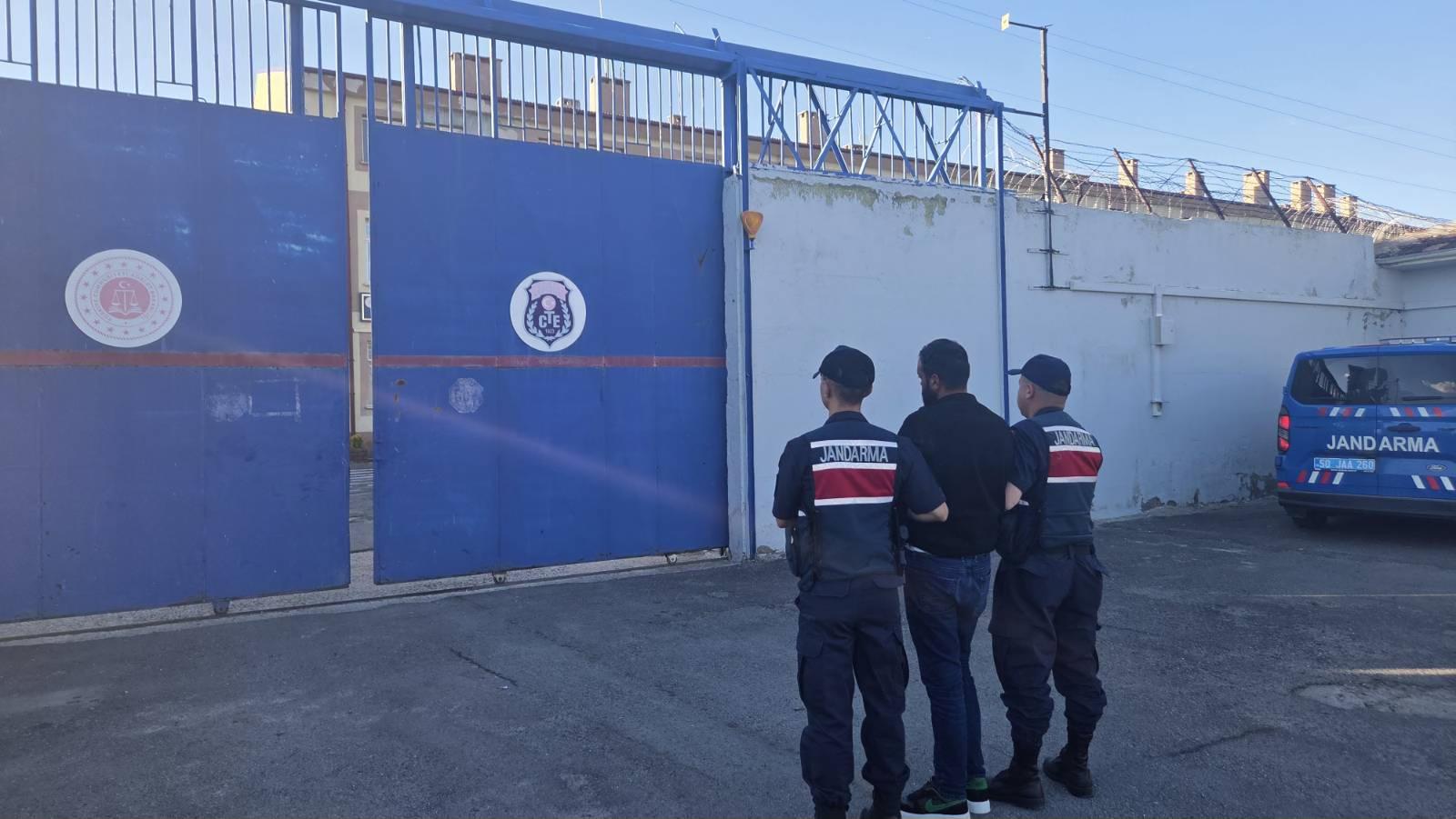 Kardeşinin Kimliğiyle Yakalanan Firari Tutuklandı