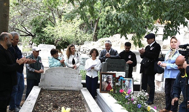 Beklan Algan Vefatının 15. Yıl D&ouml;n&uuml;m&uuml;nde Anıldı