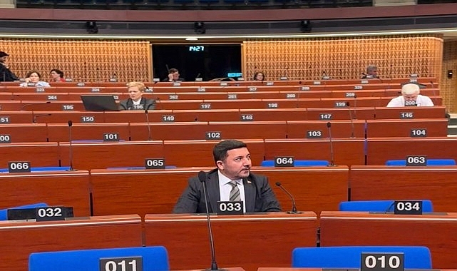 Belediye Başkanımız Rasim Arı, Fransa'dan D&uuml;nya&rsquo;ya Seslendi
