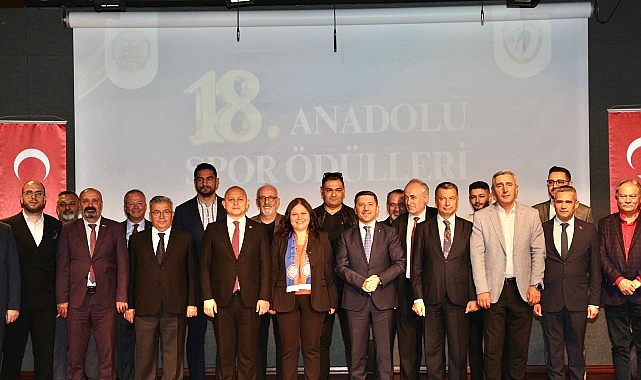Belediye Başkanımız Rasim Arı, YILIN BELEDİYE BAŞKANI Se&ccedil;ildi