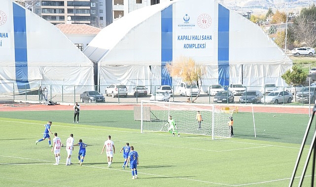 Belediyespor Evinde &Uuml;st&uuml;nl&uuml;ğ&uuml;n&uuml; Koruyamadı